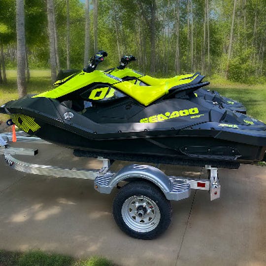 Sparks Sea-doo Jet Skis for rent in Crosby !!!