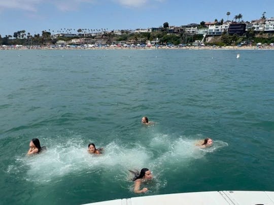 ** Disfrute de Newport Beach en barco: ¡su mejor día en el agua! **