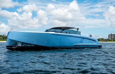 Elevate Your Experience with New Luxury Vanquish VQ58 Sports Yacht!