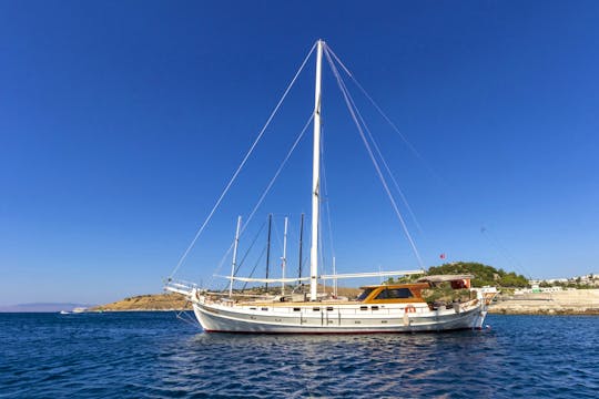 Rent Your Gulet Getaway And Experience The Enchanting Turkish Coastline