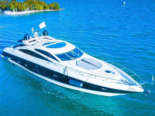 82ft Sunseeker Predator Power Mega Yacht in Miami!!🌊🌊🌊