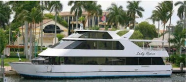Ultimate Party Yacht - 149 passagers - 15 % de réduction sur votre première réservation avec nous ! ! !