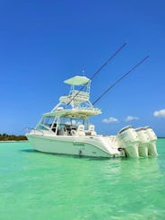 Bateau Sportfisher Everglades 38 triples à moteur à Casa de campo La Romana