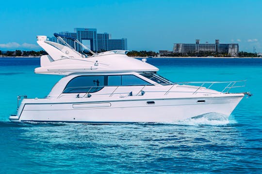 Iate de luxo Meridian de 40 pés em Cancún