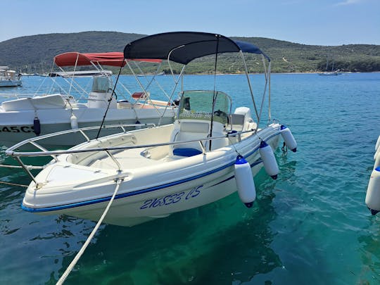 Ranieri 19 - Yamaha 115 Boat Rental in Cres