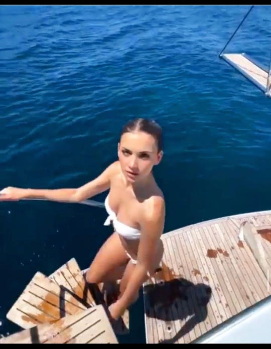 Crucero en yate por la costa de Capri y Amalfi