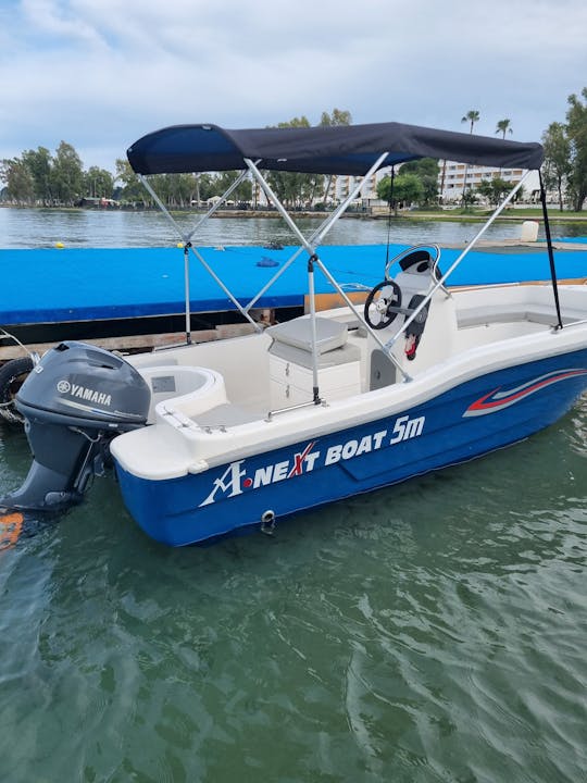 Location de bateaux à moteur à Corfou ~17 pieds 30 ch hors-bord, aucun permis requis