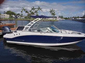 2021 Chaparral SSI 21 OB, enjoy your day in Naples in this beautiful boat!