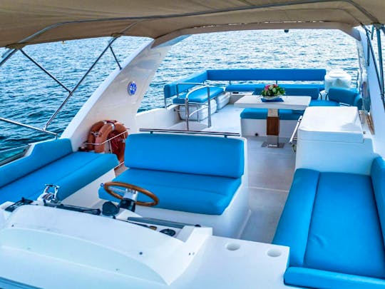 72ft Blue Moon Luxury Yacht for 30 pax 