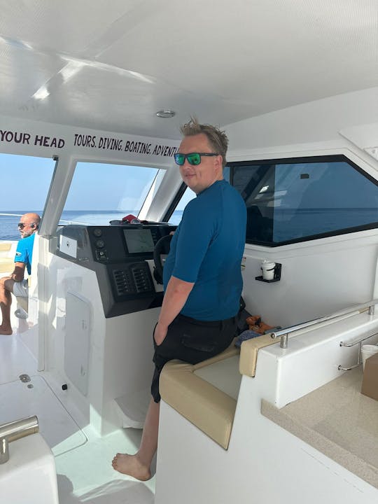 Excursion en bateau privé sur la côte sud de Mascate et les îles Daymaniyat ! 