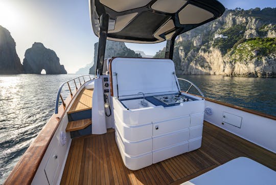 Salerno - Fancy 9.5 - Dia inteiro em Capri e Costa Amalfitana