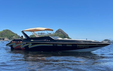 Bateau à moteur de 30 pieds à Rio de Janeiro