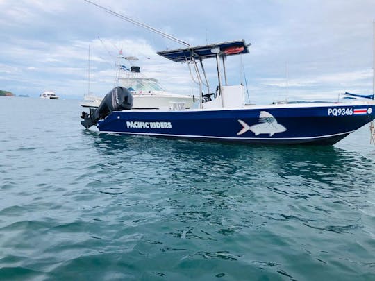 Charter privado de pesca y esnórquel en Playa Flamingo/Conchal/Tamarindo