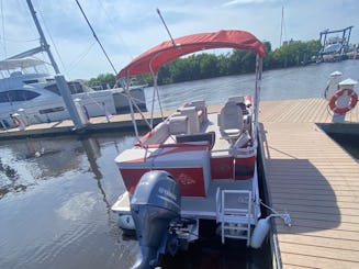 Avalon Pontoon for Scenic River Cruise 