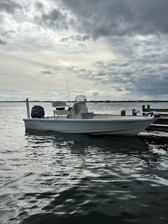 Excursions au lagon de l'Indian River à bord d'un bateau Pathfinder 2200