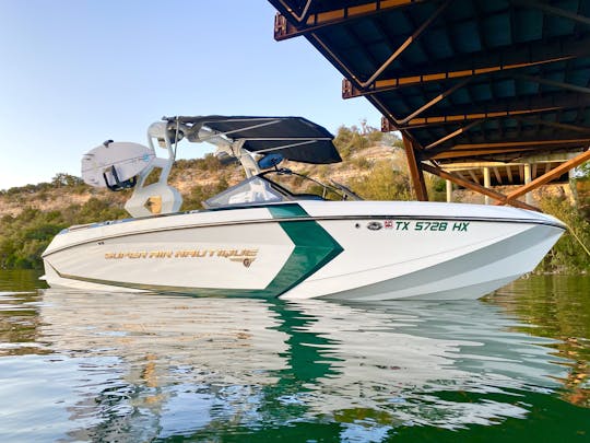 Beautiful Super Air Nautique G23 Ready to Make Your Weekend.