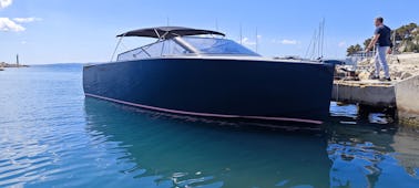 Colnago 37 Open Power Yacht Charter in Split