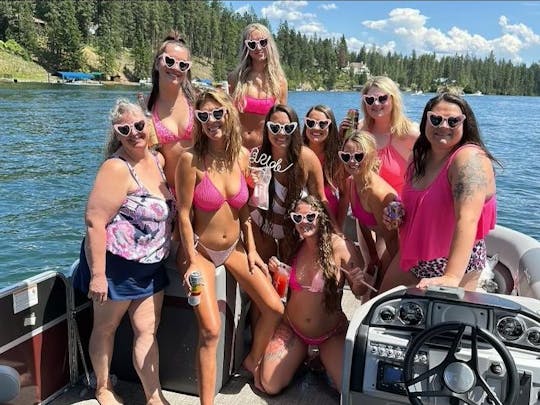 Croisière sur le lac avec capitaine de Coeur d'Alene et barbecue avec ponton de 22 pieds à South Bay