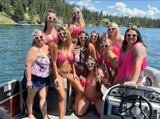 Coeur d'alene capitaneou um cruzeiro no lago e churrasco com pontão de 22 pés em South Bay