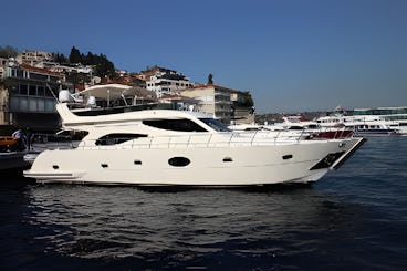 Cruzeiro de luxo no Bósforo em iate VİP