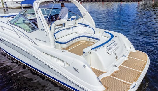 50' Sea-Ray Sundancer à Miami (heure gratuite)