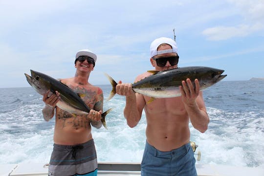 Experiência particular de 5 horas em carta de pesca esportiva em Cabo San Lucas