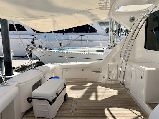 Yate de pesca deportiva Riviera 41