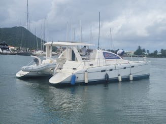 Catamarã privado Charter Leopard 43 em Santa Lúcia