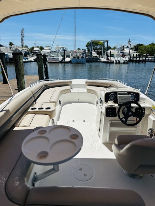 21ft Hurricane SunDeck Sport