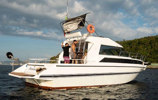 Alquiler del yate a motor Brisa Carioca Cobra Capri de 36 pies en Río de Janeiro, Brasil