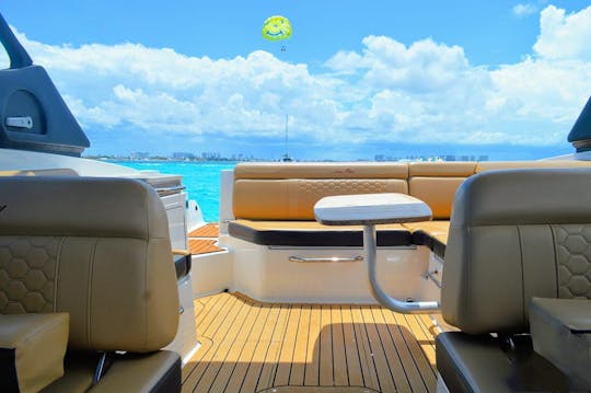  Fun & Affordable   27 FT SEARAY SUNDECK in Cancun 