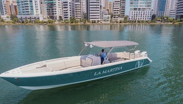 Bateau à moteur de 40 pieds et 35 passagers - Profitez d'une visite panoramique de la baie de Carthagène