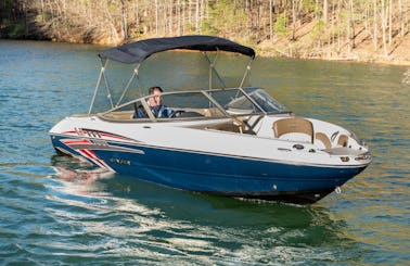 **Premium Boat Rental On Lake Lanier! Incredible Stingray 208LR 21 FT, 200 HP!!!
