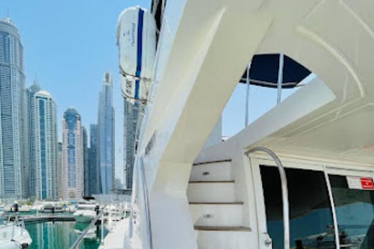  44 pés | Iate Premium | 16 pessoas em Dubai, Emirados Árabes Unidos