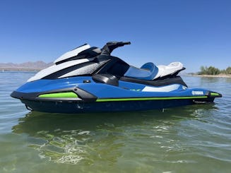 Ressentez le frisson : la location de jet-skis Yamaha VX Cruiser vous attend !