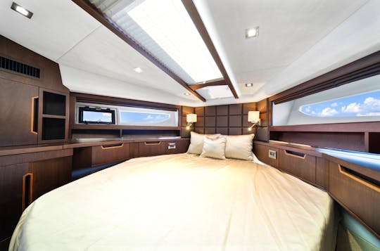 45' Galeon Luxury Yacht for Amazing Charter!