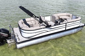 2021 New Cypress Cay 23ft Tritoon Boat for Rent in Holmes Beach!!