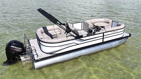 2021 New Cypress Cay 23ft Tritoon Boat for Rent in Holmes Beach!!