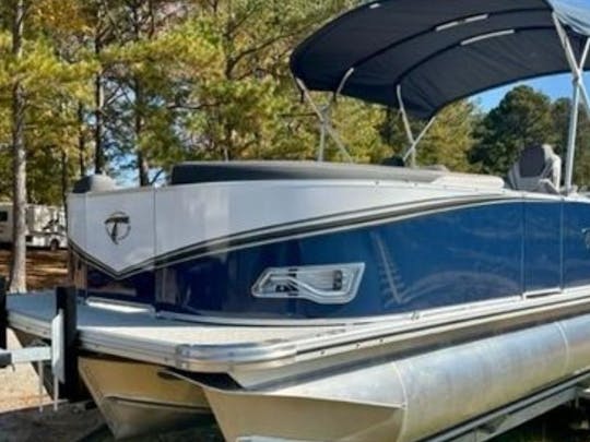 2023 Tahoe LTZ Quad Lounger 200hp fuel inc deliver within 10miles of palm harbor