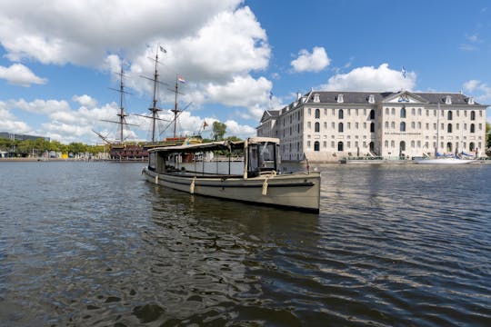 Passeio privado de barco pelo canal em Amsterdã