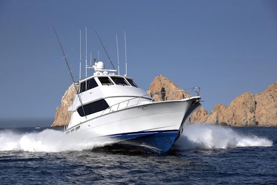 Recent Retrofit 70' Hatteras Sportfisher Goin Fission with Experienced Crew