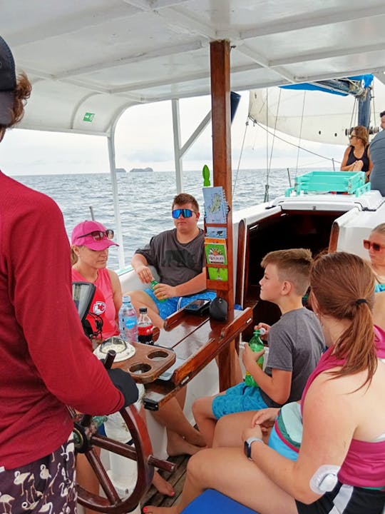 "Sailing Tour in Flamingo, Guanacaste - Unforgettable Ocean Adventure"