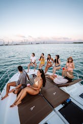 Yate de lujo Sea Ray Sundancer de 40 pies en Miami