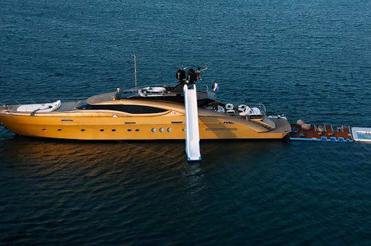 Power Mega Yacht de 164 pés (50 metros) 6 cabines