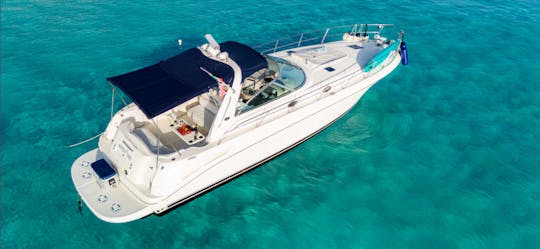 43ftBoat GREAT option for a Isla Mujeres/snokrleing day!