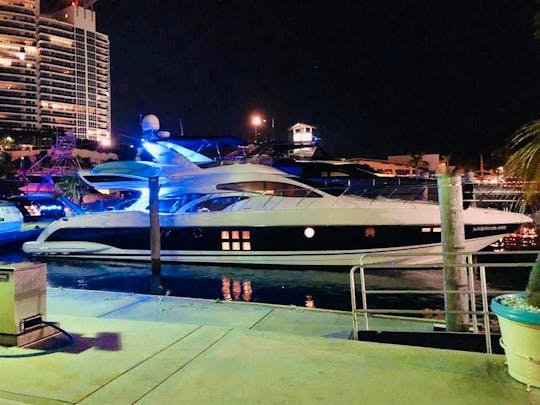 70' AZIMUT MIAMI Luxury Charter & Parties, 1 Free Hour on Weekdays, Available DJ