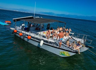 Trimaran personnalisé de 45 pieds avec toboggans aquatiques [Tout compris] 