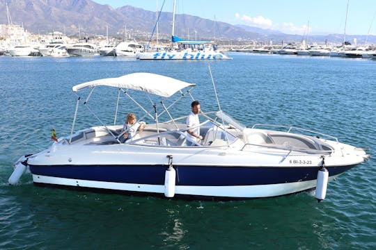 FLOKY YATCH 8m 10 pax - Barco con capitán en Puerto Banús Marbella.
