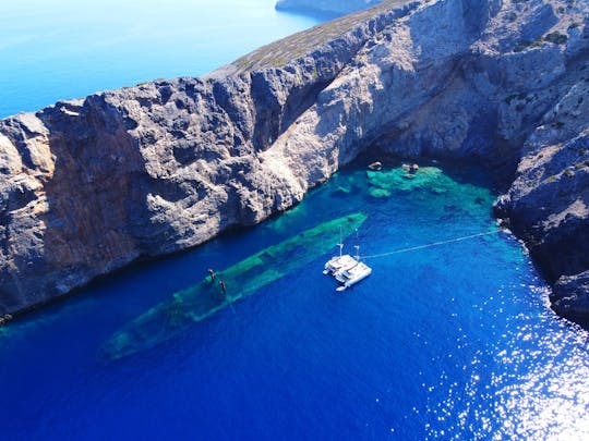 Catamaran Lagoon 42 : redécouvrez les Cyclades