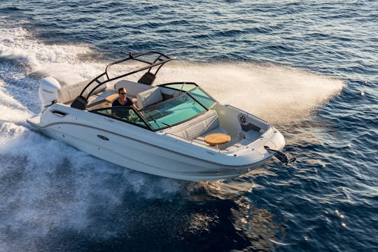  Sea Ray 250 SDX em Rock my boat em Rodes